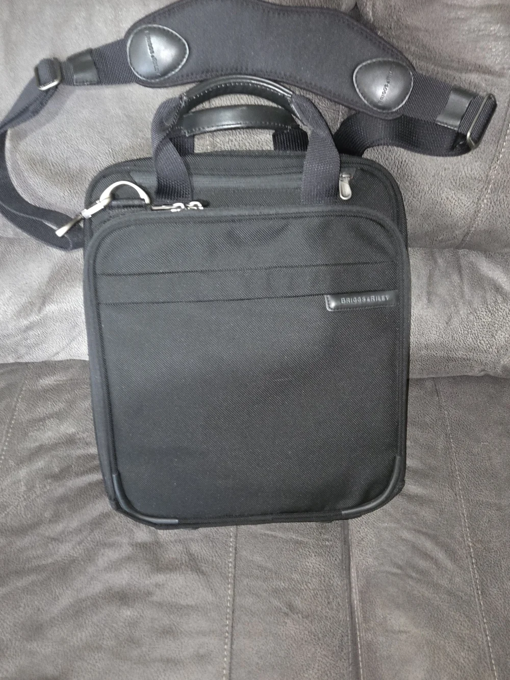 Briggs & Riley Black Compact Laptop/Office Bag - Converts To Backpack